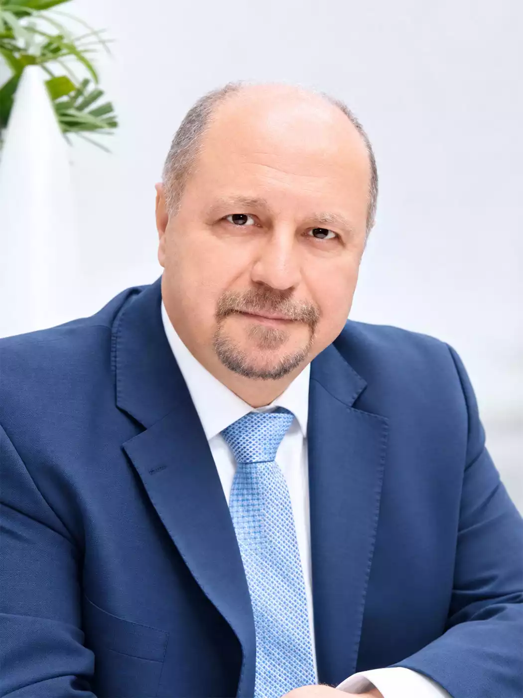 صورة شخصية للسيد عماد البيطار، الشريك الإداري في NTL إنترناشونال
